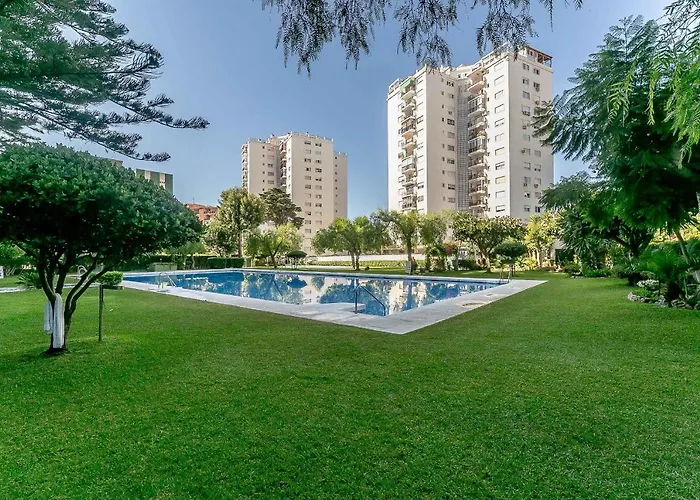 Renovado, Tu Escapada De Vacaciones Ideal Fuengirola