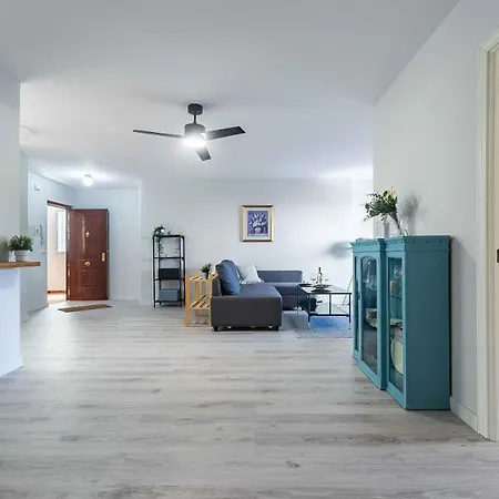 Apartamento Renovado, Tu Escapada De Vacaciones Ideal