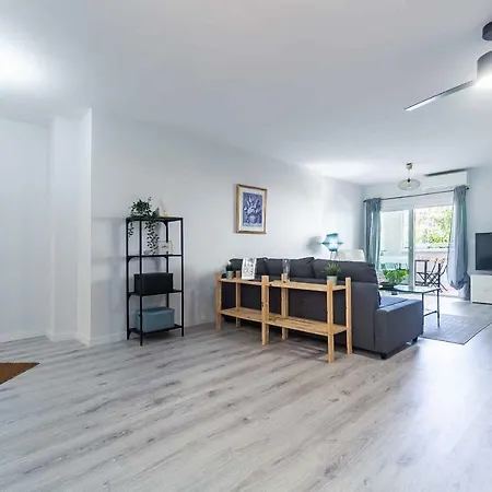 Renovado, Tu Escapada De Vacaciones Ideal Fuengirola
