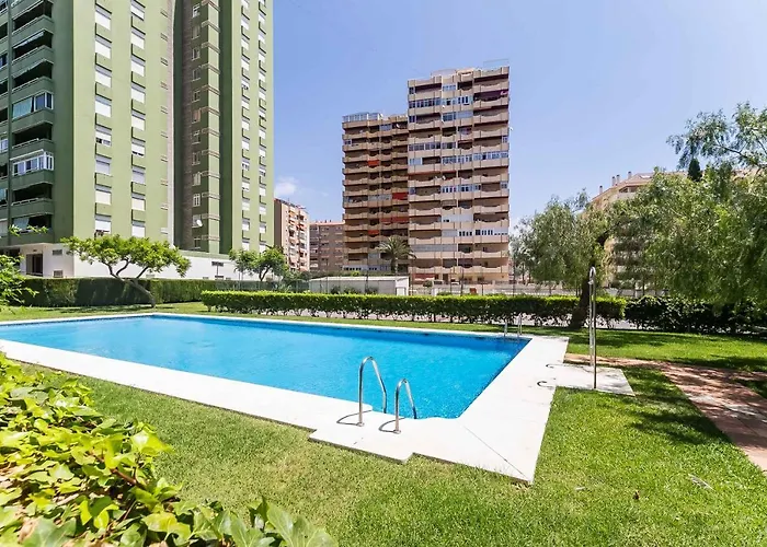 Renovado, Tu Escapada De Vacaciones Ideal Fuengirola