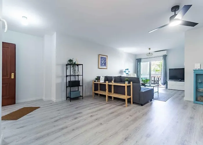 Renovado, Tu Escapada De Vacaciones Ideal Fuengirola